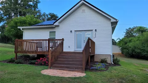 303 Church St, Pendleton, SC 29670