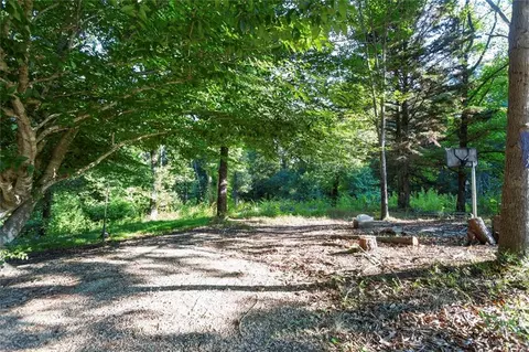 700 Brooke Dr, Westminster, SC 29693