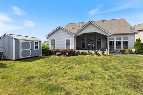 Exterior - 906 Deephallow Pl, Greer, SC 29651 photo 7 of 9