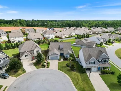 View/Area - 906 Deephallow Pl, Greer, SC 29651 photo 2 of 3