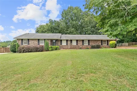 204 Altamont Ct, Anderson, SC 29621