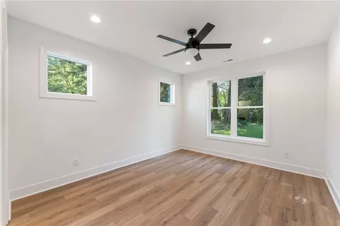 718 Greenville St, Pendleton, SC 29670 photo 13