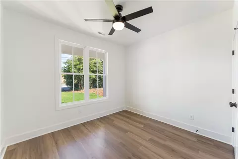 718 Greenville St, Pendleton, SC 29670 photo 18