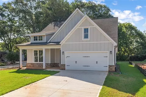 718 Greenville St, Pendleton, SC 29670 photo 2