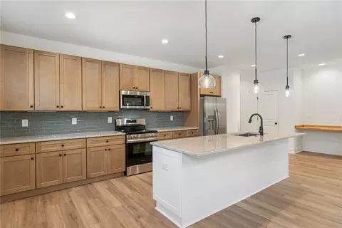 718 Greenville St, Pendleton, SC 29670 photo 8