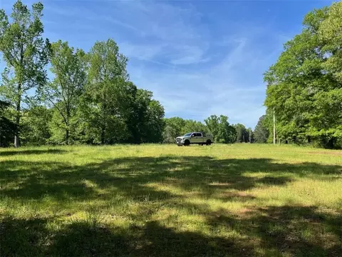 407 Barksdale Rd, Iva, SC 29655