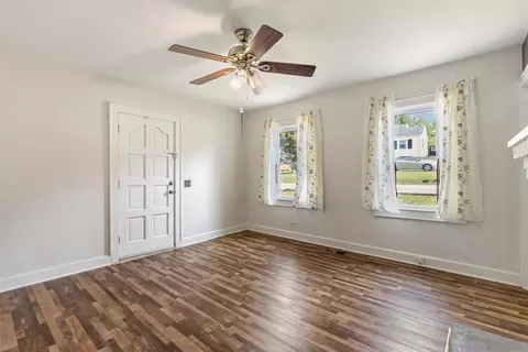 309 E Baker St, Pickens, SC 29671 photo 16