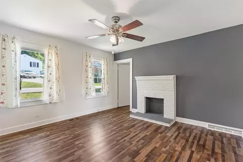 309 E Baker St, Pickens, SC 29671 photo 27