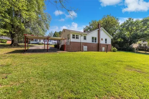 309 E Baker St, Pickens, SC 29671 photo 28