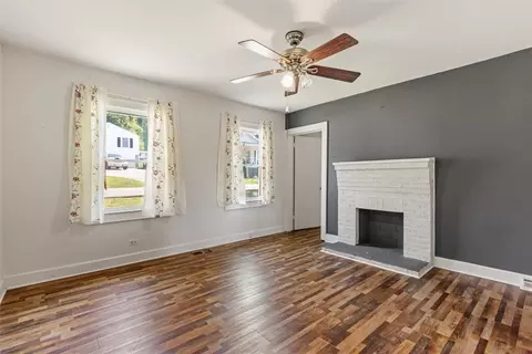309 E Baker St, Pickens, SC 29671 photo 15