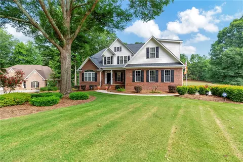 137 Sea Palms Dr, Anderson, SC 29621