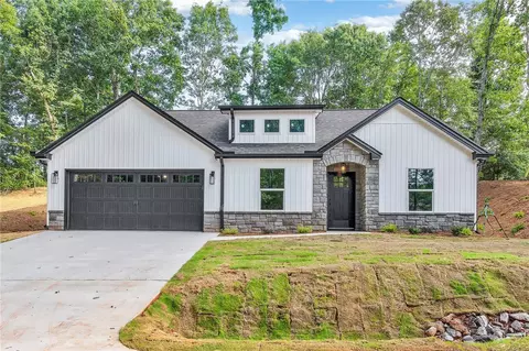 104 Bolt Rd, Townville, SC 29689