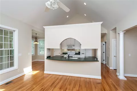 4001 Turnberry Loop, Seneca, SC 29678 photo 14