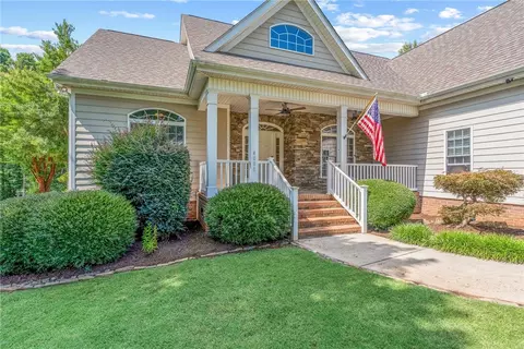 4001 Turnberry Loop, Seneca, SC 29678 photo 5