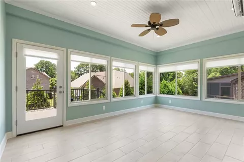 402 Big Barn Ct, Seneca, SC 29672 photo 9