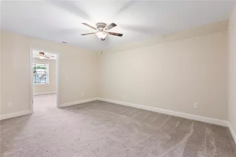 402 Big Barn Ct, Seneca, SC 29672 photo 14