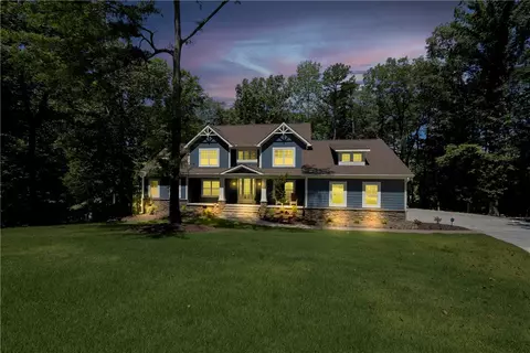 621 Winter Pine Ct, Seneca, SC 29672