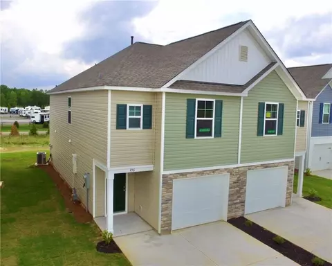 456 Seaborn Cir, Pendleton, SC 29670