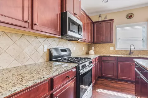 209 Marshfield Ct, Easley, SC 29642 photo 4