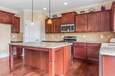 209 Marshfield Ct, Easley, SC 29642 photo 9
