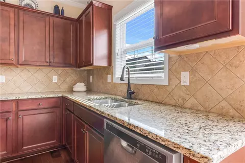 209 Marshfield Ct, Easley, SC 29642 photo 6