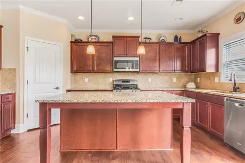 209 Marshfield Ct, Easley, SC 29642 photo 2