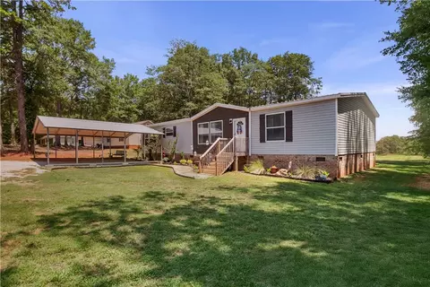 1334 River Rd, Piedmont, SC 29673