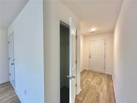 465 Seaborn Cir, Pendleton, SC 29670 photo 3
