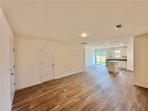 467 Seaborn Cir, Pendleton, SC 29670 photo 4