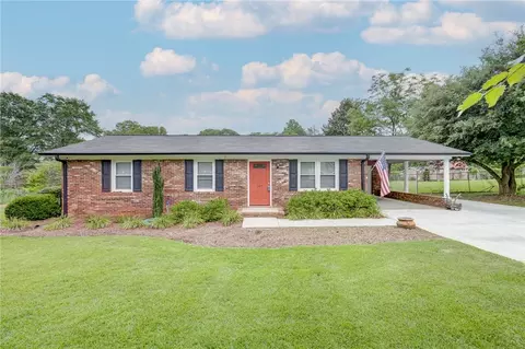 107 Truman St, Easley, SC 29642