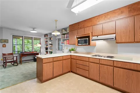 254 Point Rd, Seneca, SC 29672 photo 13