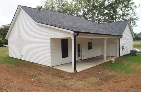104 Coker Cir, Central, SC 29630 photo 8