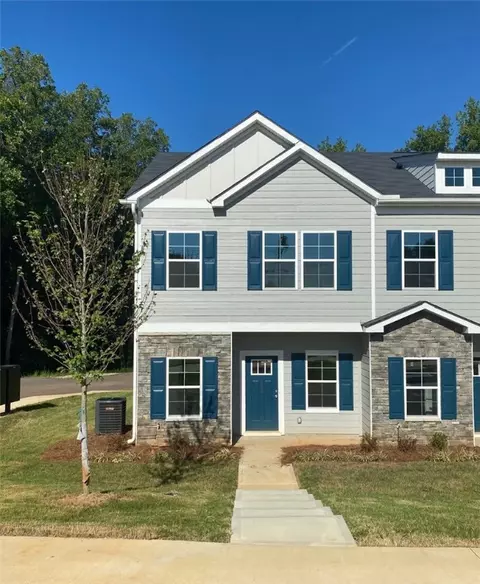 100 Pendleton Place Way, Pendleton, SC 29670