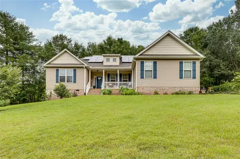 212 Virginia Ln, Easley, SC 29640