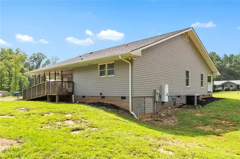 150 Looper Rd, Easley, SC 29640 photo 32