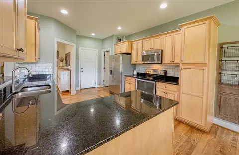 209 Setting Sun Ct, Seneca, SC 29672 photo 21