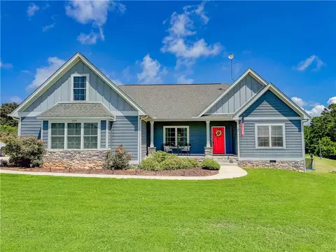 209 Setting Sun Ct, Seneca, SC 29672 photo 5