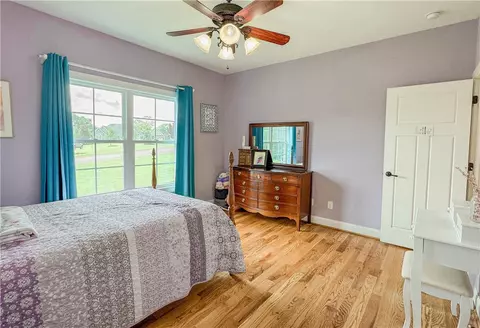 209 Setting Sun Ct, Seneca, SC 29672 photo 32