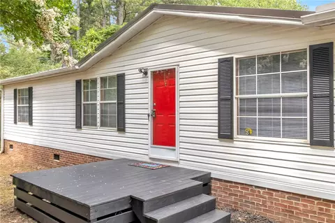 105 Sorrel Ln, Six Mile, SC 29682