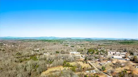 405 Mulberry Rd, Easley, SC 29640 photo 8