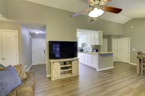 210 Quail Haven Dr, Easley, SC 29642 photo 9
