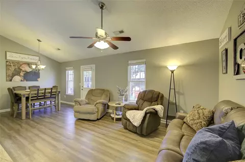 210 Quail Haven Dr, Easley, SC 29642 photo 8