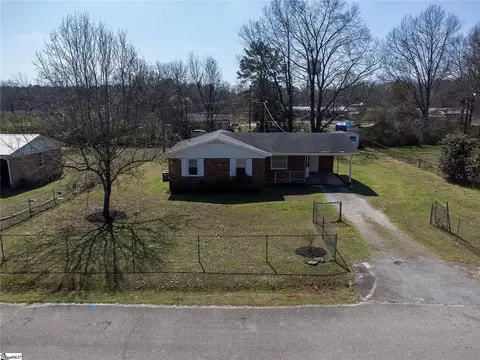 642 Woodvale Rd, Anderson, SC 29624