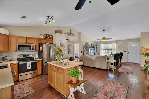 204 Rivers Edge, Easley, SC 29642 photo 8