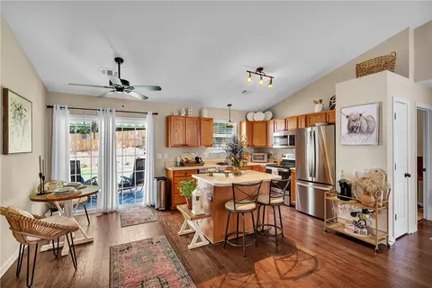 204 Rivers Edge, Easley, SC 29642 photo 6