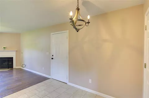 114 Bragg Dr, Williamston, SC 29697 photo 11
