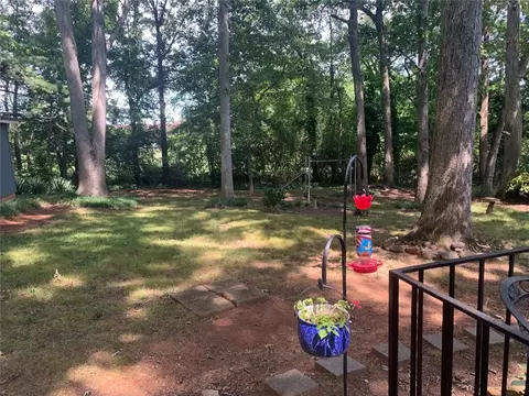 Exterior - 211 Heather Dr, Central, SC 29630 photo 5 of 7
