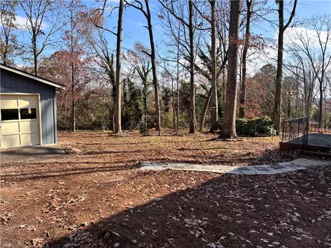 Exterior - 211 Heather Dr, Central, SC 29630 photo 2 of 7
