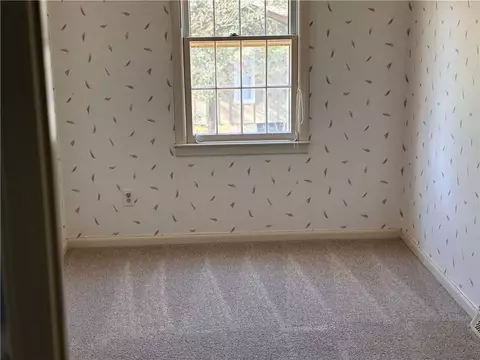 Bedroom - 211 Heather Dr, Central, SC 29630 photo 2 of 4