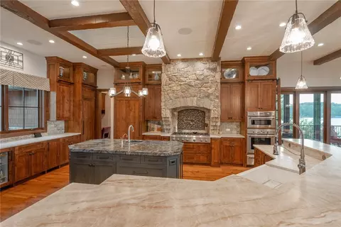 414 Peninsula Rdg, Sunset, SC 29685 photo 14